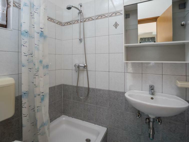 Apartments Folo Tar-Vabriga Bagian luar foto
