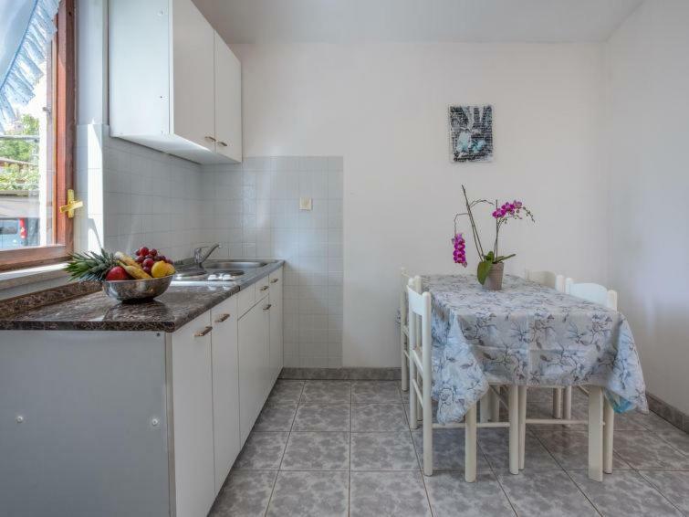 Apartments Folo Tar-Vabriga Bagian luar foto