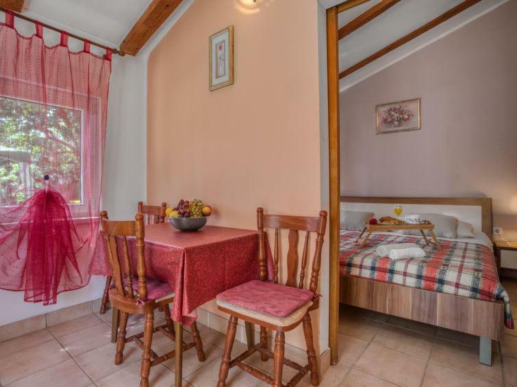 Apartments Folo Tar-Vabriga Bagian luar foto
